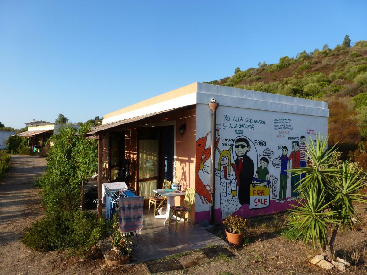 B&B Casa per ferie VillaggioCarovana Castiadas Esterno foto